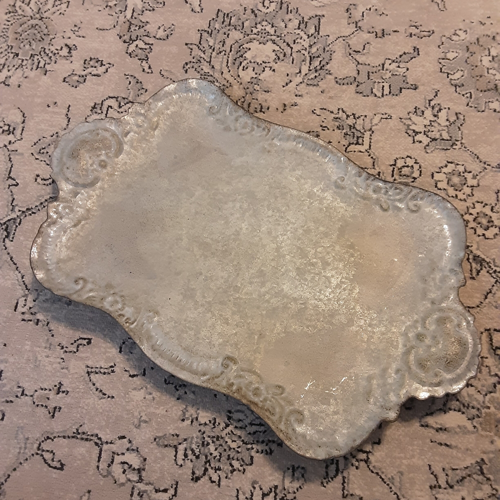 Elegant Cream Decorative Tray